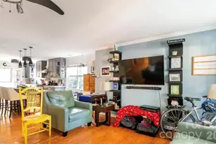 525 E 37th St, Charlotte, NC 28205 - Photo 4