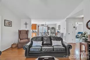 57 Riverview Rd, Taylorsville, NC 28681 - Photo 14