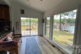 128 Curran Point Dr, Norwood, NC 28128 - Photo 8