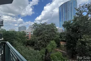 300 W 5th St, Charlotte, NC 28202 - Photo 2