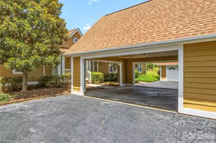 102 Rough Point Ct, Asheville, NC 28806 - Photo 4