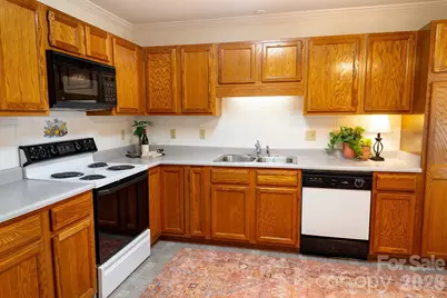 102 Rough Point Court, Asheville, NC 28806 - Photo 12