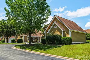 102 Rough Point Ct, Asheville, NC 28806 - Photo 2