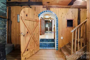 173 Camp Elliott Rd, Black Mountain, NC 28711 - Photo 4