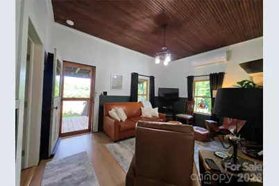 38 Lloyd Barnwell Road, Hendersonville, NC 28792 - Photo 10