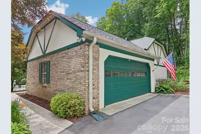 3106 Essex Path, Hendersonville, NC 28791 - Photo 4