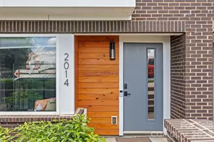 2014 Bryant Park Dr, Charlotte, NC 28208 - Photo 2