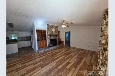 1395 Cape Hickory Road, Hickory, NC 28601 - Photo 4