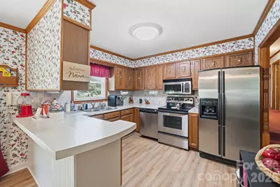 201 Wellington Drive, Lincolnton, NC 28092 - Photo 28