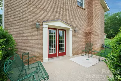 201 Wellington Drive, Lincolnton, NC 28092 - Photo 6