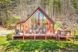 210 Chickadee Dr, Bryson City, NC 28713 - Photo 2
