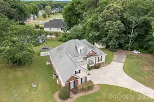 2801 Sweetgrass Ln, Monroe, NC 28112 - Photo 2