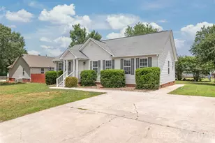 1805 Lawton Dr, Rock Hill, SC 29730 - Photo 4