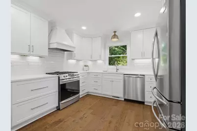 6819 Woodstock Drive, Charlotte, NC 28210 - Photo 6