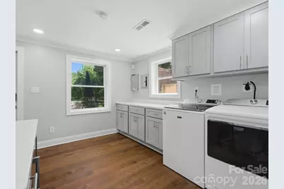 6819 Woodstock Drive, Charlotte, NC 28210 - Photo 28