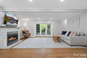 6819 Woodstock Dr, Charlotte, NC 28210 - Photo 22