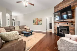 12411 Pine Terrace Ct, Charlotte, NC 28273 - Photo 10