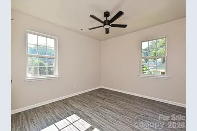 817 Wainwright Avenue, Charlotte, NC 28206 - Photo 18