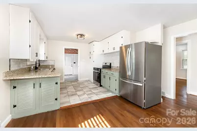 1355 Leheigh Court, Winston Salem, NC 27103 - Photo 2
