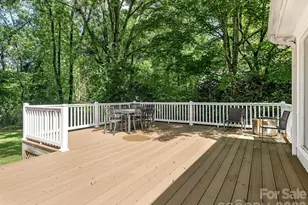 2901 Valencia Terrace, Charlotte, NC 28211 - Photo 30