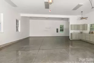 2901 Valencia Terrace, Charlotte, NC 28211 - Photo 32
