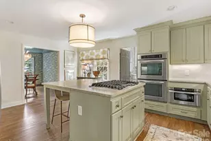 2901 Valencia Terrace, Charlotte, NC 28211 - Photo 16