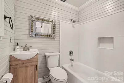21021 Entrada Drive, Cornelius, NC 28031 - Photo 14