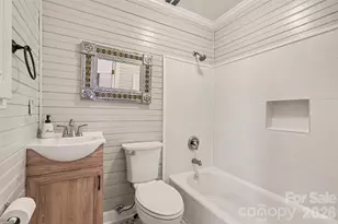 21021 Entrada Dr, Cornelius, NC 28031 - Photo 14
