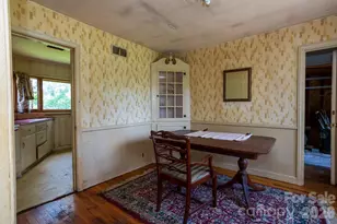 115 Church St, Burnsville, NC 28714 - Photo 12