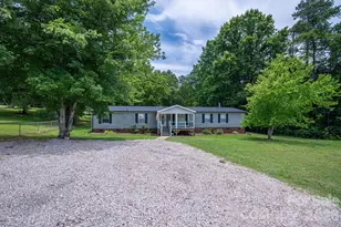 1002 Kiser Rd, Bessemer City, NC 28016 - Photo 2