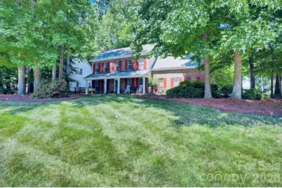 2908 Pinewood Hill Drive, Matthews, NC 28105 - Photo 2