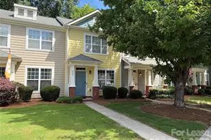 357 Hurston Circle, Charlotte, NC 28208 - Photo 2