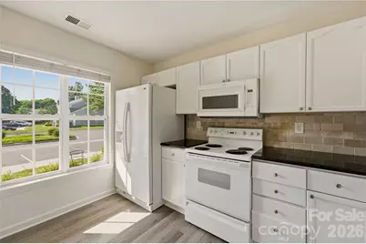 2235 Preakness Court, Charlotte, NC 28273 - Photo 2
