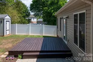 1590 Mayfair Dr, Conover, NC 28613 - Photo 36