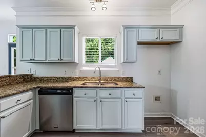 5423 Starflower Drive, Charlotte, NC 28215 - Photo 12