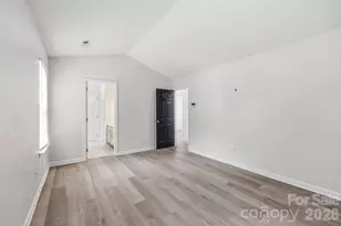 5423 Starflower Dr, Charlotte, NC 28215 - Photo 18