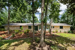 24 Amherst Rd, Biltmore Forest, NC 28803 - Photo 4