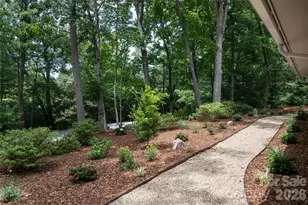 24 Amherst Rd, Biltmore Forest, NC 28803 - Photo 2