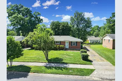 4301 Briarhill Drive, Charlotte, NC 28215 - Photo 2