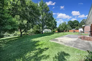 4301 Briarhill Dr, Charlotte, NC 28215 - Photo 12