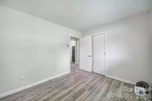 4301 Briarhill Dr, Charlotte, NC 28215 - Photo 22
