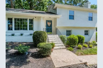 6817 Ronda Avenue, Charlotte, NC 28211 - Photo 2