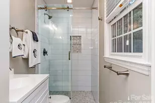 6817 Ronda Ave, Charlotte, NC 28211 - Photo 14