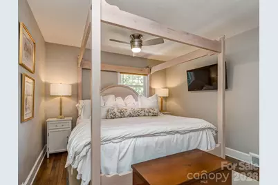 6817 Ronda Avenue, Charlotte, NC 28211 - Photo 12