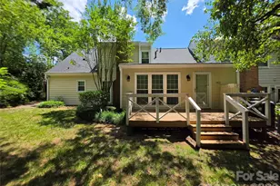 7513 Red Oak Ln, Charlotte, NC 28226 - Photo 6