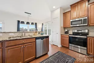 1760 Evergreen Dr, Charlotte, NC 28208 - Photo 18