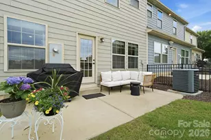 1760 Evergreen Dr, Charlotte, NC 28208 - Photo 36