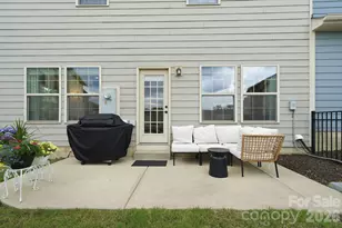 1760 Evergreen Dr, Charlotte, NC 28208 - Photo 36
