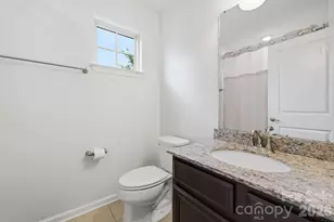 1760 Evergreen Dr, Charlotte, NC 28208 - Photo 32