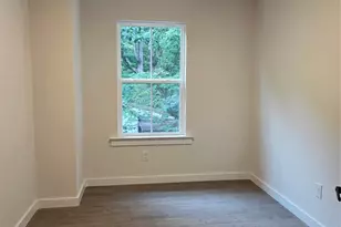 104 10th Ave SE, Hickory, NC 28602 - Photo 6